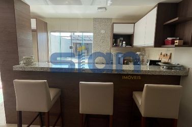 Casa &agrave; venda - 340m&sup2; - 