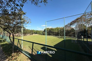 Terreno &agrave; venda - 610m&sup2; - Zona III