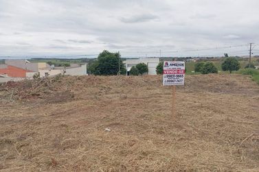 Terreno &agrave; venda - 216m&sup2; - Parque Residencial Metropolitano