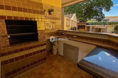Casa &agrave; venda - 510m&sup2; - Zona II