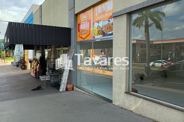 Sala Comercial para alugar - 108m&sup2; - Zona VII