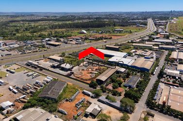 Sal&atilde;o Comercial &agrave; venda - 10701m&sup2; - Rodovia Pr 323