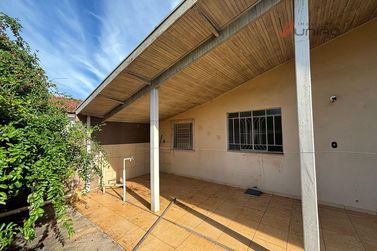 Casa &agrave; venda - 290m&sup2; - Zona III