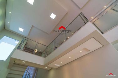 Casa &agrave; venda - 347m&sup2; - Residencial Royal Garden