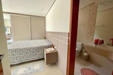 Casa &agrave; venda - 338m&sup2; - ZONA I