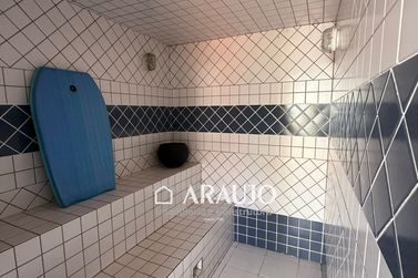 Sobrado &agrave; venda - 351m&sup2; - ZONA II