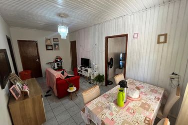 Casa &agrave; venda - 525m&sup2; - Zona V