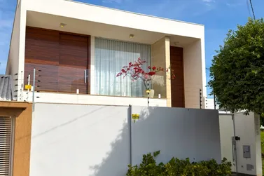 Sobrado &agrave; venda - 229m&sup2; - Jardim Veleiros