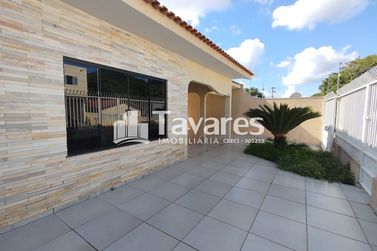 Casa &agrave; venda - 242m&sup2; - Parque San Remo I
