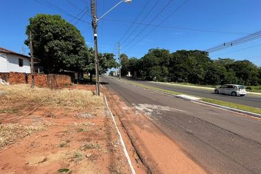 Terreno &agrave; venda - 535m&sup2; - Zona V