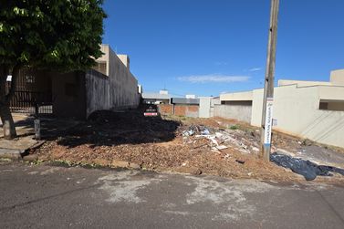 Terreno &agrave; venda - 157m&sup2; - Parque Residencial Belo Monte
