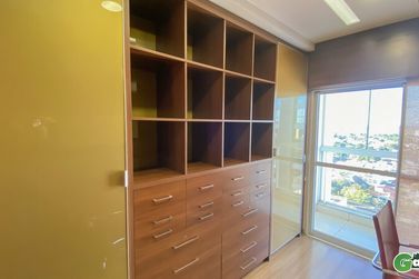 Apartamento &agrave; venda - 269m&sup2; - Zona III