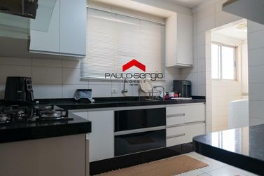 Apartamento &agrave; venda - 97m&sup2; - Zona VI