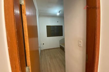 Casa &agrave; venda - 142m&sup2; - Jardim Imperial II