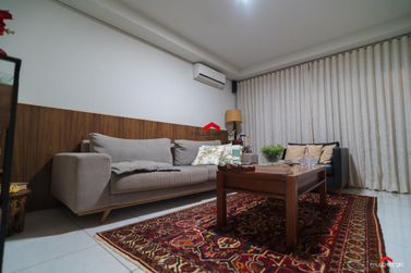 Sobrado &agrave; venda - 316m&sup2; - Zona II