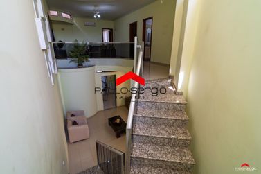 Sobrado &agrave; venda - 266m&sup2; - Zona II