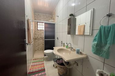 Casa &agrave; venda - 177m&sup2; - JARDIM PETROPOLIS