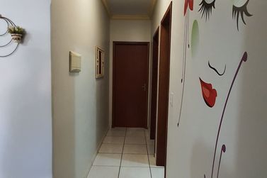 Casa &agrave; venda - 105m&sup2; - Jardim Paris