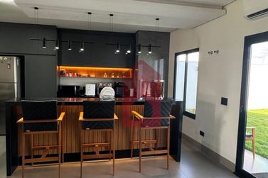 Casa &agrave; venda - 154m&sup2; - Paysage Unique Condom&iacute;nio