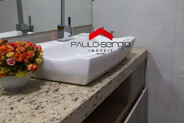 Sobrado &agrave; venda - 600m&sup2; - Zona II