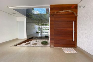 Casa &agrave; venda - 259m&sup2; - Parque do Lago