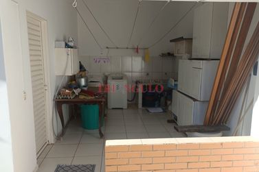 Casa &agrave; venda - 200m&sup2; - JARDIM DOS PRINCIPES