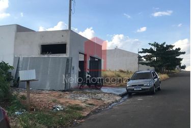 Terreno &agrave; venda - 136m&sup2; - Jardim Imp&eacute;rio do Sol