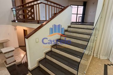 Casa para alugar - 300m&sup2; - ZONA I-A