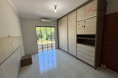 Casa &agrave; venda - 183m&sup2; - Jardim Global