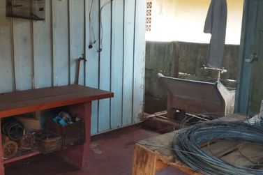 Casa &agrave; venda - 80m&sup2; - CENTRO