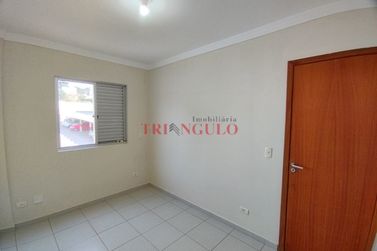 Apartamento para alugar - 61m&sup2; - PARQUE PORTUGAL