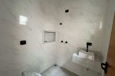 Casa &agrave; venda - Jardim Sakai