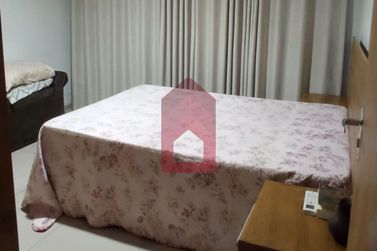 Casa &agrave; venda - 130m&sup2; - Centro