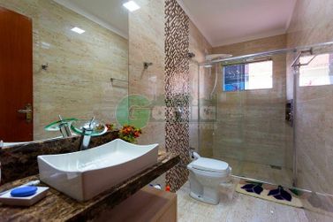 Casa &agrave; venda - 600m&sup2; - Zona II