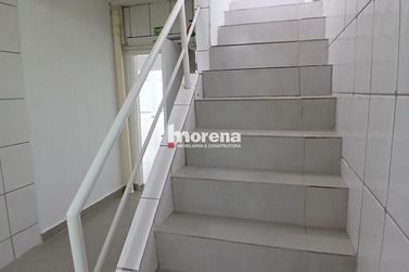Sal&atilde;o Comercial para alugar - 800m&sup2; - Zona II