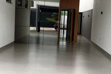 Casa &agrave; venda - 144m&sup2; - JARDIM CASTELO BRANCO