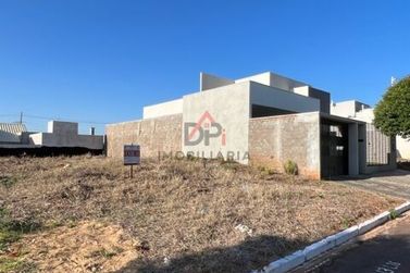 Terreno &agrave; venda - 220m&sup2; - Parque Residencial Metropolitano