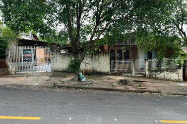 Terreno &agrave; venda - 289m&sup2; - Zona V