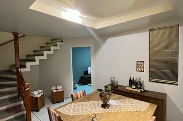 Sobrado &agrave; venda - 240m&sup2; - Jardim Am&eacute;rica I