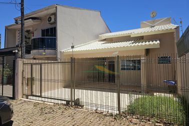 Casa &agrave; venda - 100m&sup2; - Parque Alto S&atilde;o Francisco