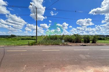 Terreno &agrave; venda - 246m&sup2; - PARQUE RESIDENCIAL METROPOLITANO II