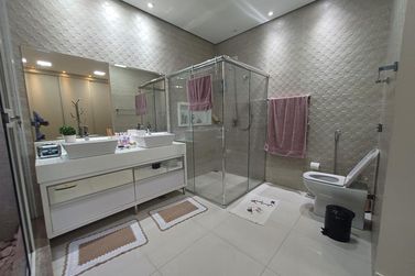 Casa &agrave; venda - 265m&sup2; - Zona III