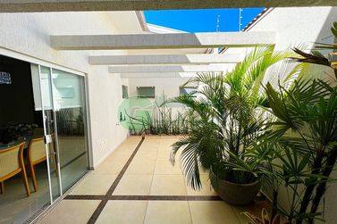 Casa &agrave; venda - 274m&sup2; - Condom&iacute;nio Cidade Jardim
