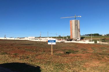 Terreno &agrave; venda - 297m&sup2; - Condom&iacute;nio Residencial JARDINS DE VERSAILLES