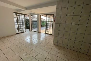 Casa &agrave; venda - 299m&sup2; - Zona IV