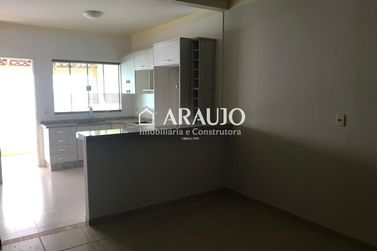 Casa &agrave; venda - 84m&sup2; - Parque Bandeirantes