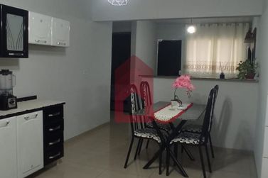 Casa &agrave; venda - 130m&sup2; - Centro
