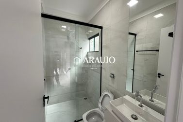 Casa &agrave; venda - 136m&sup2; - Jardim Portugu&ecirc;s