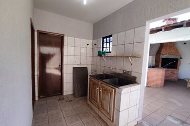 Casa para alugar - 203m&sup2; - ZONA IV