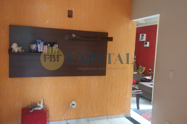 Casa &agrave; venda - 108m&sup2; - Jardim Vit&oacute;ria